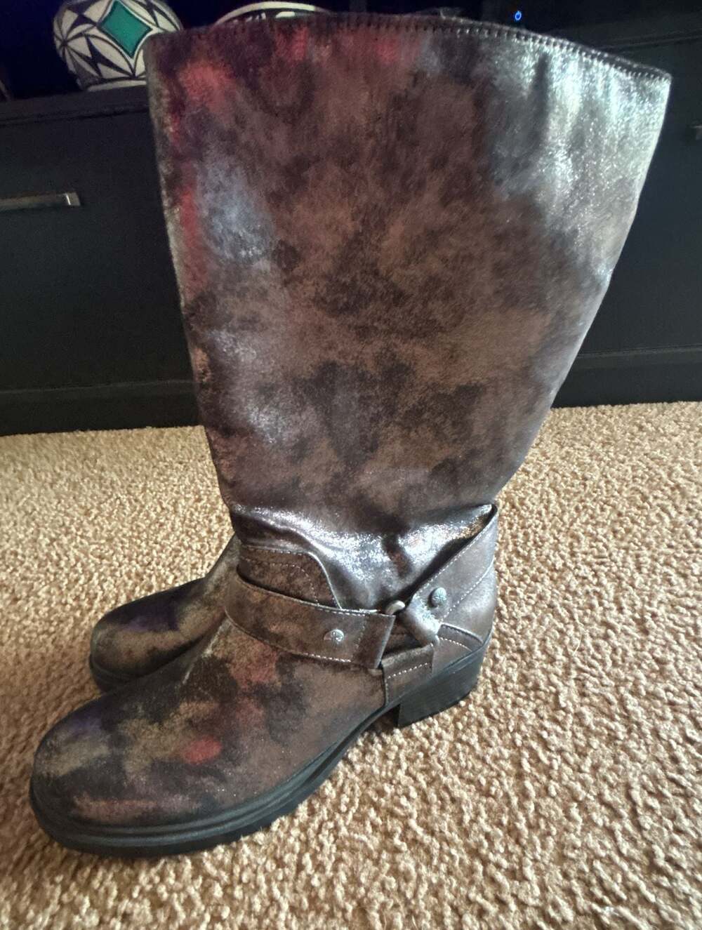 Simply Vera Vera Wang Bronze Metallic Moto Boots Size 6.5 Medium